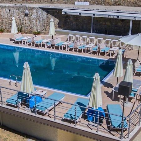 Nymfes Hotel Káto Loutrákion Esterno foto